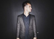 PANIC AT THE DISCO VICTORIOUS SINGLE